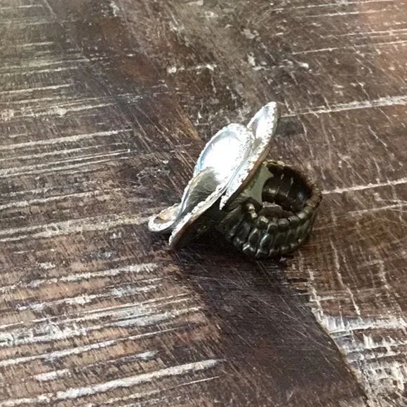 Three rings - Picture 3 of 10